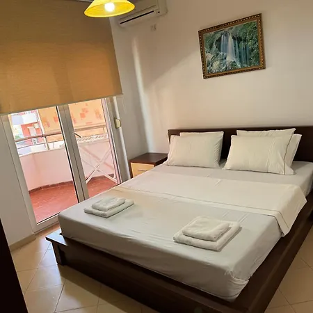 Koral Appartamento Vlorë